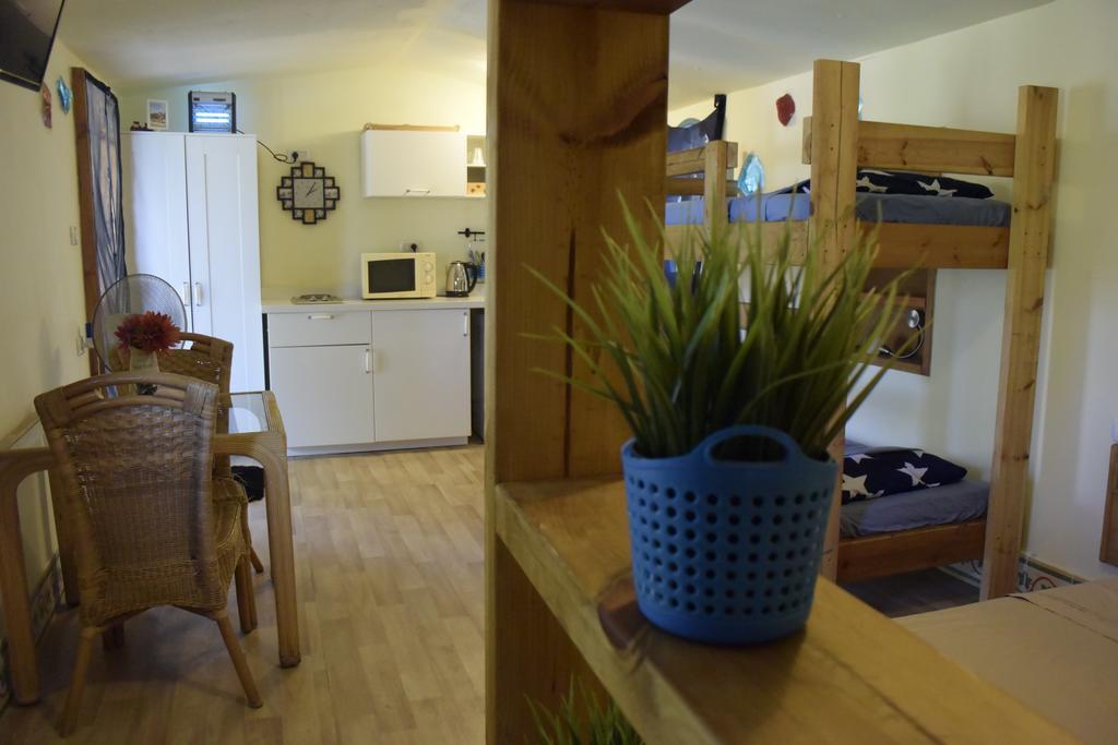 Dutch Farm Israel Bed and Breakfast Sede Zevi Exterior foto